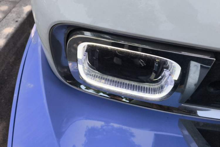 Used Baojun KiWi EV 2023 DJI Edition Lithium Iron Phosphate Right Front Headlight