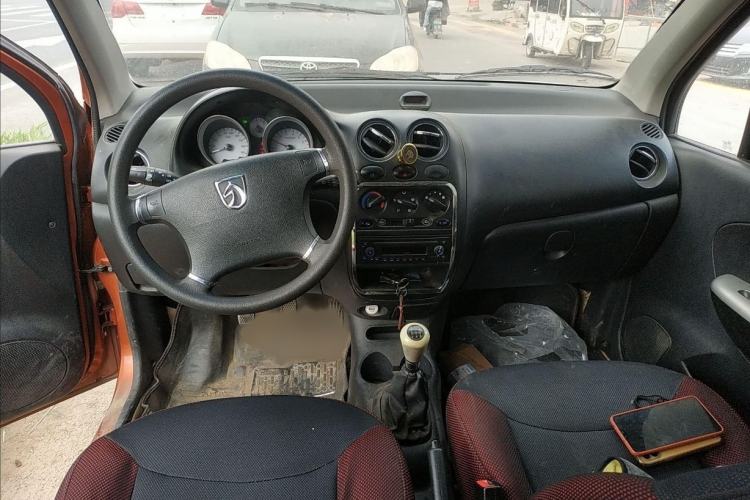 Used Baojun Lechi 2012 1.2L Manual Sporty Fashion Model Interior 4