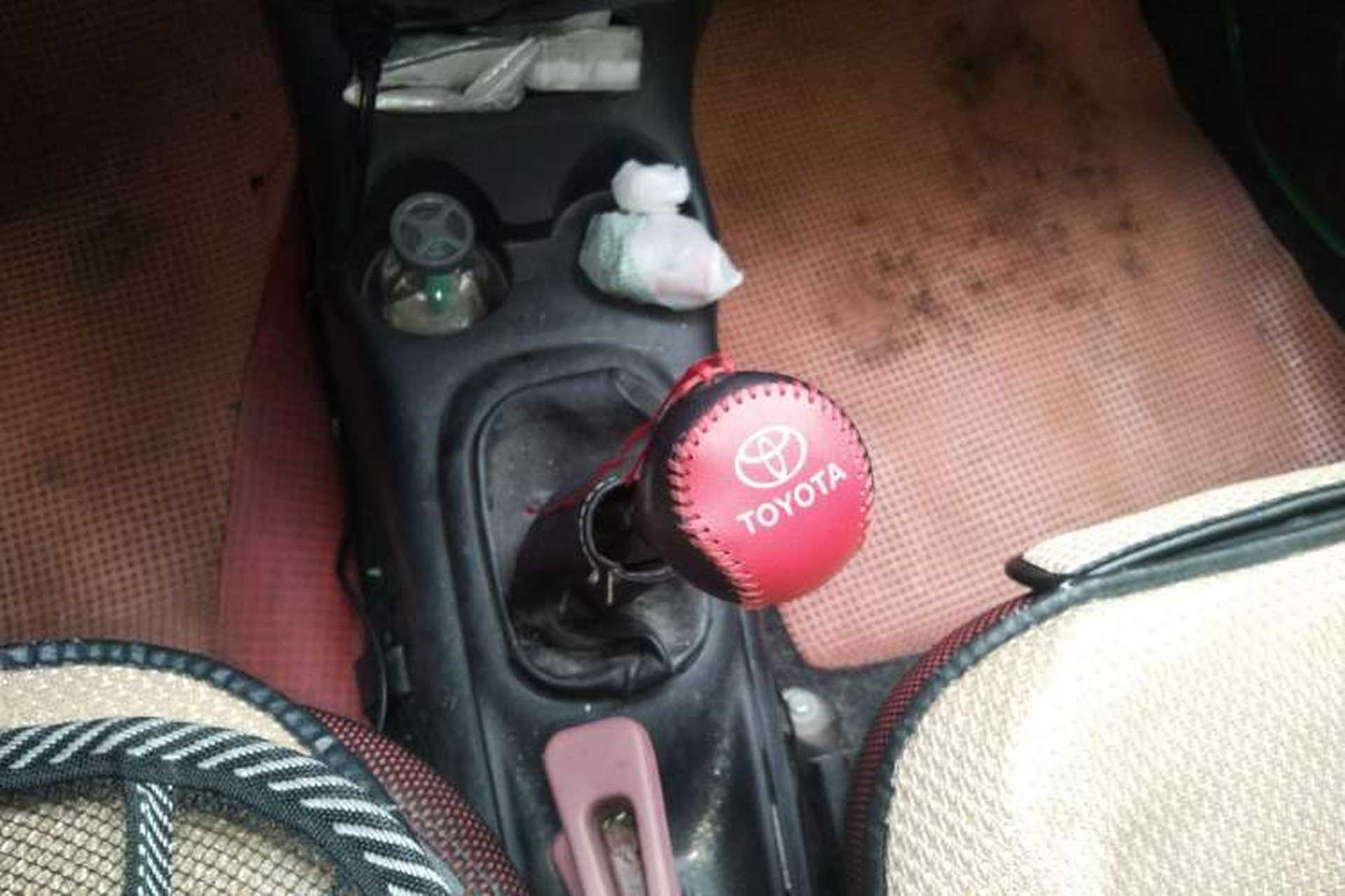 Used Baojun Lechi 2009 1.0L manual standard version Gear Lever