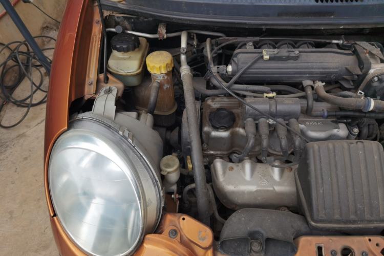 Used Baojun Lechi 2009 1.0L manual comfort version Engine Bay Right