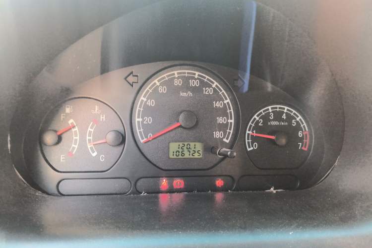 Used Baojun Lechi 2010 1.0L P-TEC Manual Superior Model Instrument Cluster
