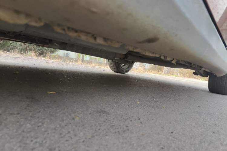 Used Baojun Lechi 2010 1.2L Sport Edition Dynamic Version Chassis Front Left