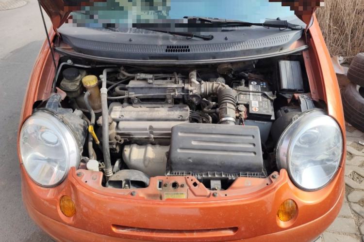 Used Baojun Lechi 2010 1.2L Manual Superior Edition Engine Bay