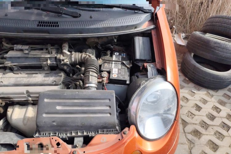 Used Baojun Lechi 2010 1.2L Manual Superior Edition Engine Bay Left