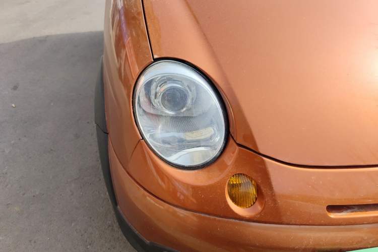 Used Baojun Lechi 2010 1.2L Manual Superior Edition Right Front Headlight