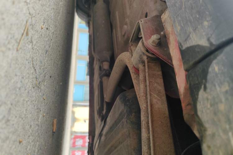 Used Baojun Lechi 2010 1.2L Sport Edition Fashion Model Chassis Rear Left