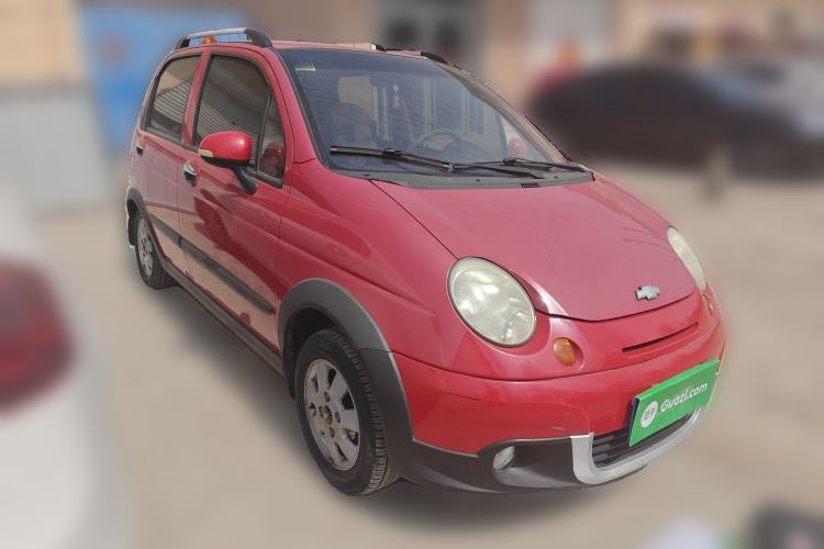 Used Baojun Lechi 2010 1.2L Sport Edition Fashion Model Front Right 45 Deg