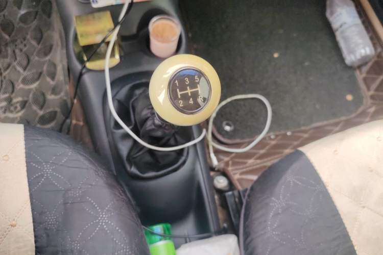 Used Baojun Lechi 2010 1.2L Sport Edition Fashion Model Gear Lever