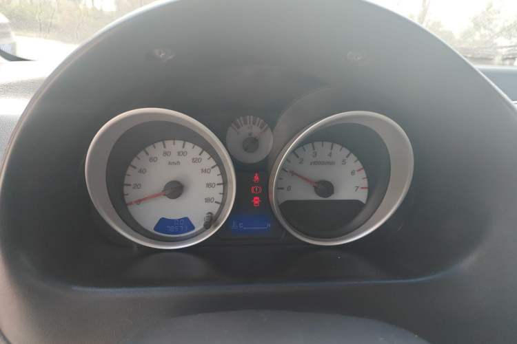 Used Baojun Lechi 2010 1.2L Sport Edition Fashion Model Instrument Cluster
