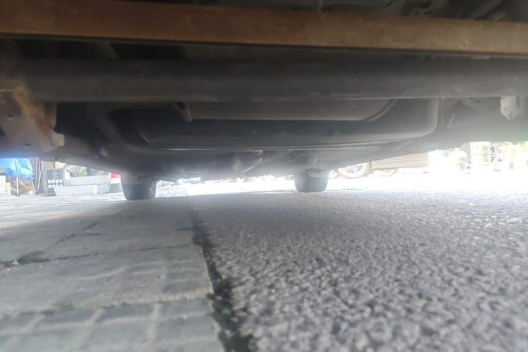 Used Baojun Lechi 2010 1.0L P-TEC Manual Active Model Chassis Front Right