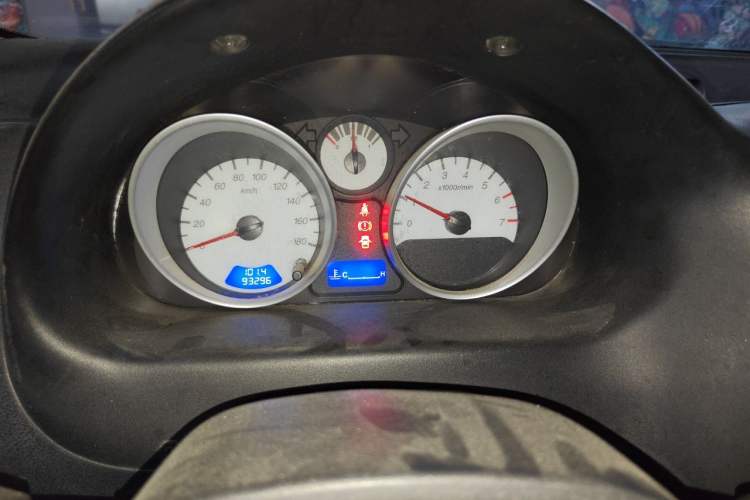Used Baojun Lechi 2010 1.2L Sport Edition Dynamic Version Instrument Cluster