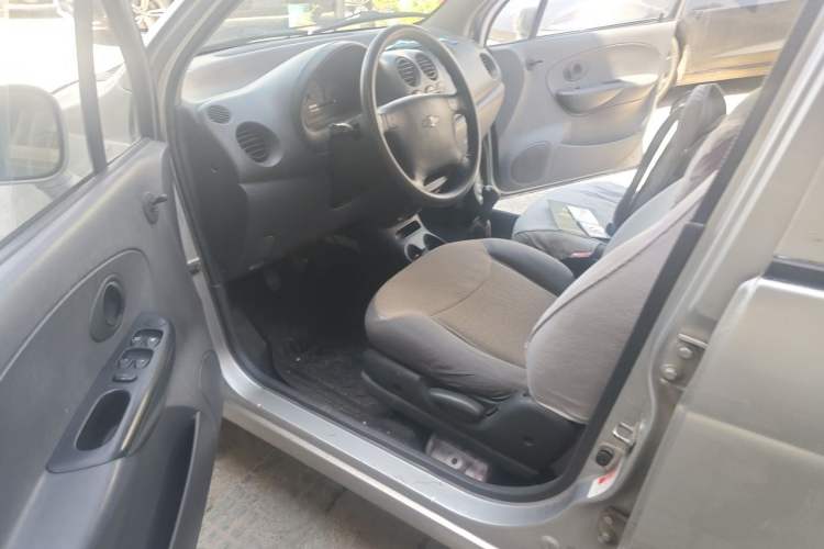 Used Baojun Lechi 2010 1.0L P-TEC Manual Active Model Left Front Seat