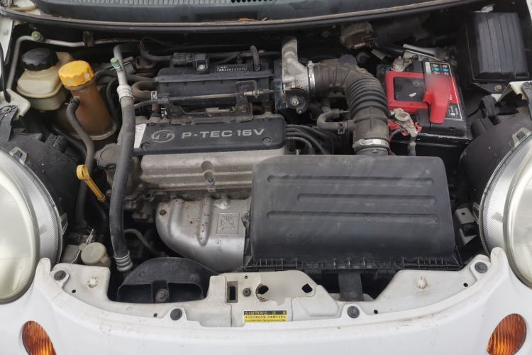 Used Baojun Lechi 2010 1.2L Manual Superior Edition Engine Bay
