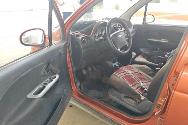 Used Baojun Lechi 2010 1.2L Sport Edition Dynamic Version Driver Seat