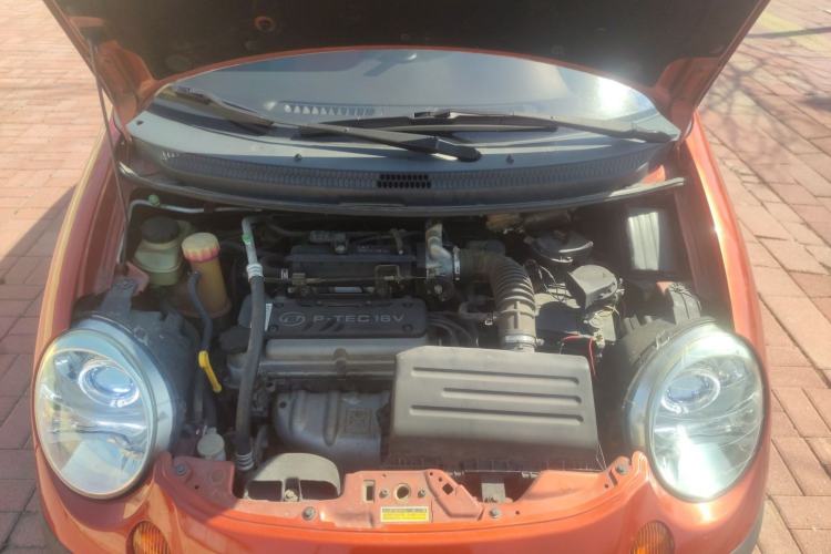Used Baojun Lechi 2010 1.0L P-TEC Manual Active Model Engine Bay