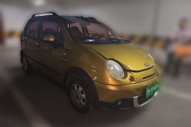 Used Baojun Lechi 2010 1.2L manual fashion version Front Right 45 Deg