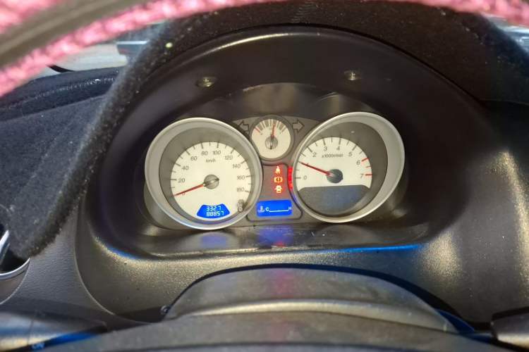 Used Baojun Lechi 2010 1.2L Sport Edition Superior Model Instrument Cluster