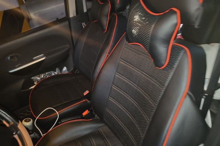 Used Baojun Lechi 2010 1.2L manual fashion version Left Front Seat