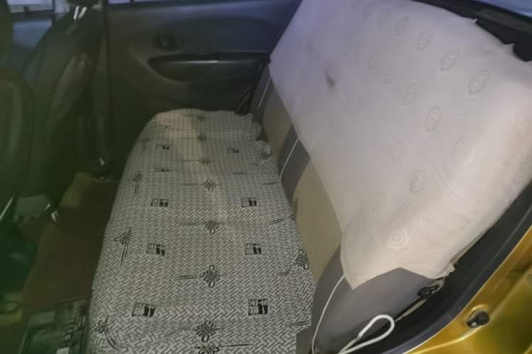 Used Baojun Lechi 2010 1.0L P-TEC Manual Superior Model Left Rear Seat