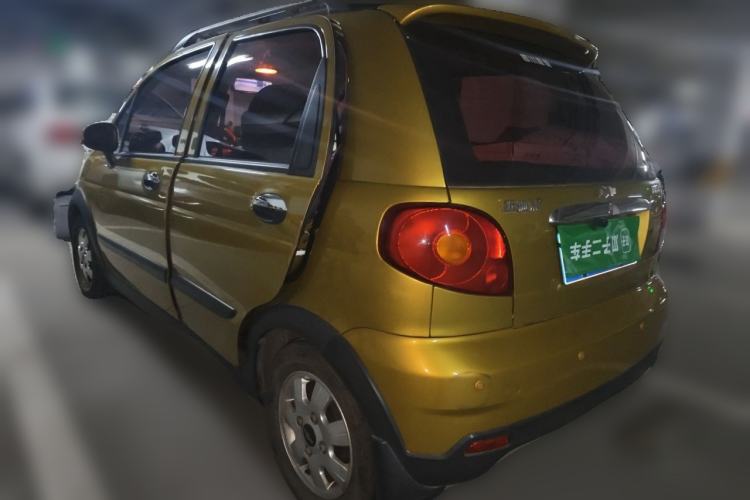 Used Baojun Lechi 2010 1.2L manual fashion version Rear Left 45 Deg