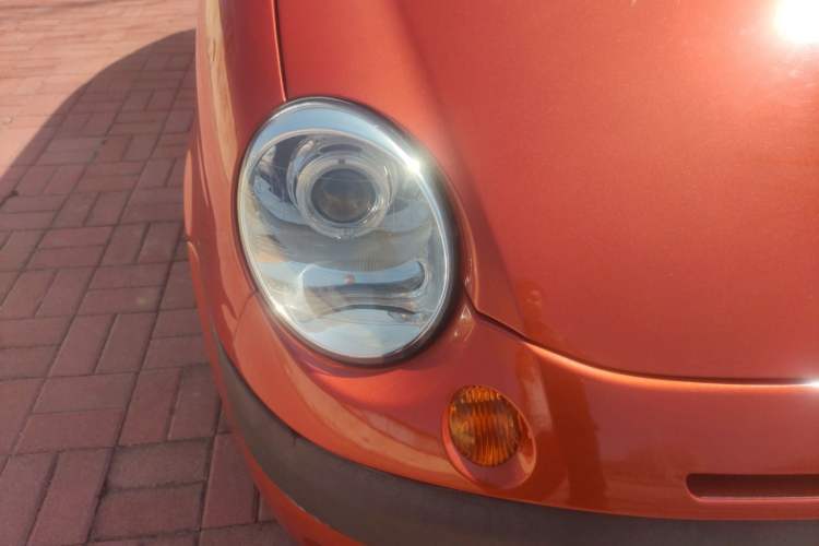 Used Baojun Lechi 2010 1.0L P-TEC Manual Active Model Right Front Headlight