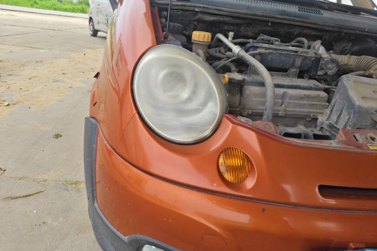 Used Baojun Lechi 2010 1.2L Sport Edition Dynamic Version Right Front Headlight