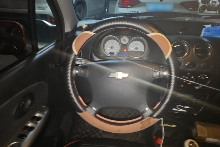 Used Baojun Lechi 2010 1.2L manual fashion version Steering Wheel