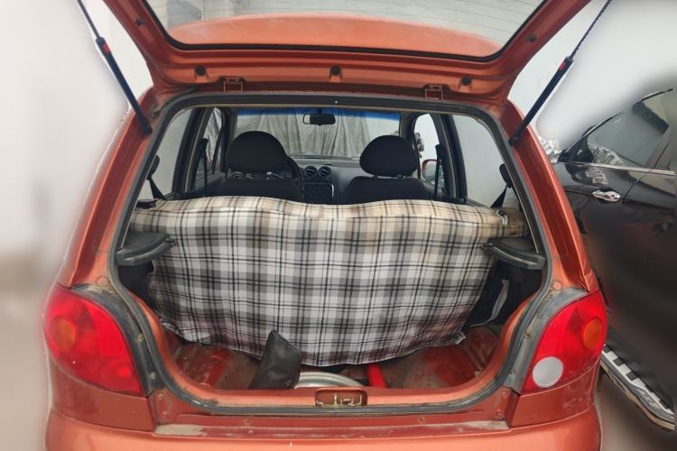 Used Baojun Lechi 2010 1.2L Sport Edition Dynamic Version Trunk