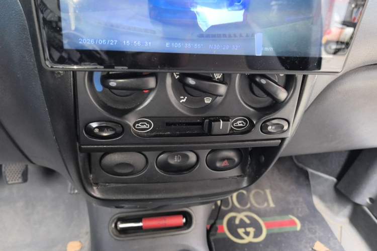 Used Baojun Lechi 2012 Revised 1.0L Manual P-TEC Standard Edition Audio And AC Panel