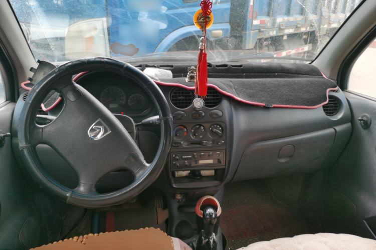 Used Baojun Lechi 2012 Revised 1.0L Manual P-TEC Standard Edition Center Console