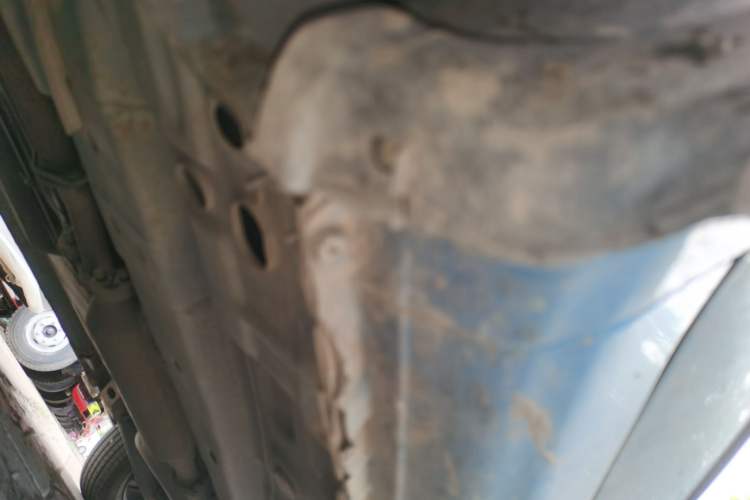 Used Baojun Lechi 2012 Revised 1.0L Manual P-TEC Standard Edition Chassis Front Left