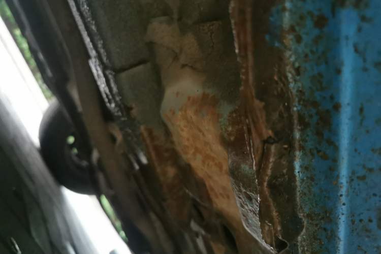 Used Baojun Lechi 2012 Revised 1.0L Manual P-TEC Standard Edition Chassis Front Right
