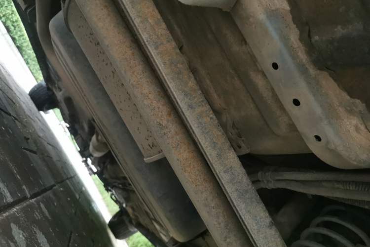 Used Baojun Lechi 2012 Revised 1.0L Manual P-TEC Standard Edition Chassis Rear