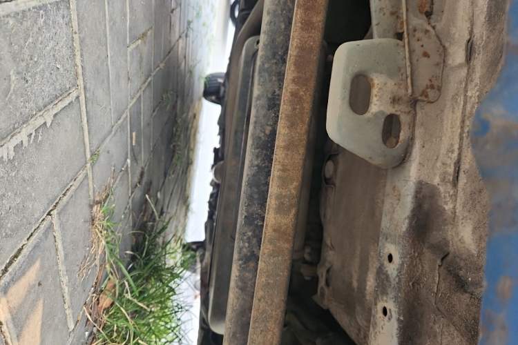 Used Baojun Lechi 2012 Revised 1.0L Manual P-TEC Standard Edition Chassis Rear