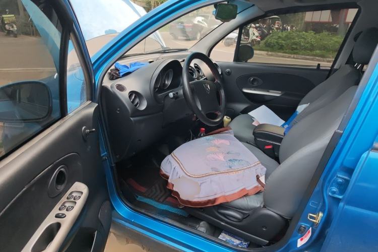 Used Baojun Lechi 2012 1.2L Manual Sport Edition Dynamic Model Driver Seat