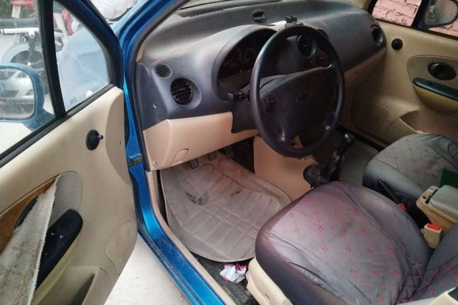 Used Baojun Lechi 2012 1.0L Manual P-TEC Superior Model Driver Seat