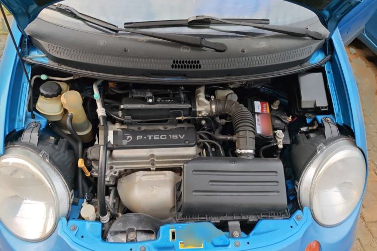 Used Baojun Lechi 2012 1.2L Manual Sport Edition Dynamic Model Engine Bay