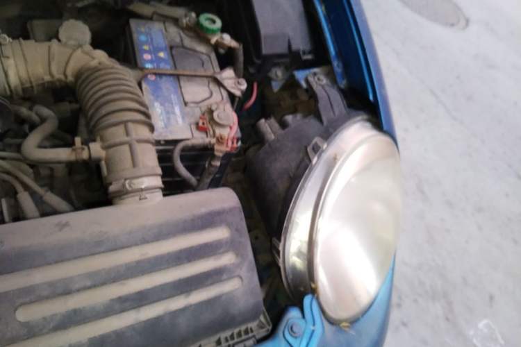 Used Baojun Lechi 2012 1.0L Manual P-TEC Superior Model Engine Bay Left