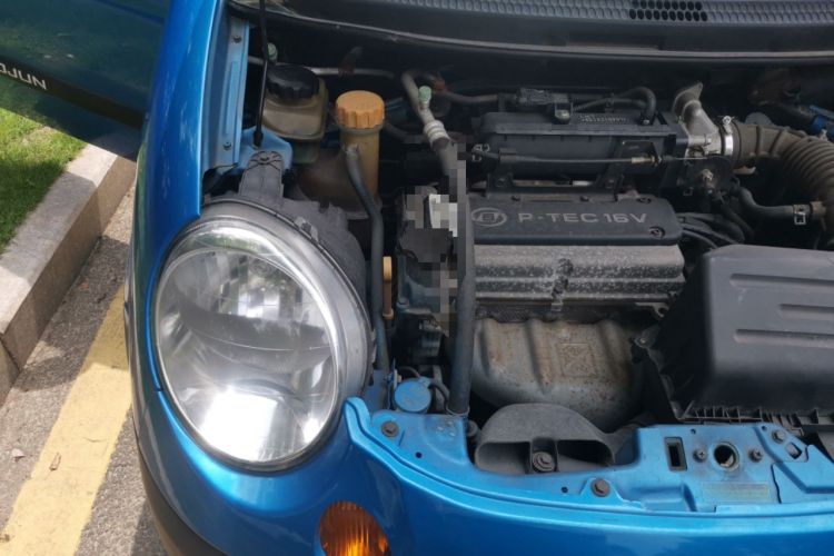 Used Baojun Lechi 2012 Revised 1.0L Manual P-TEC Standard Edition Engine Bay Right