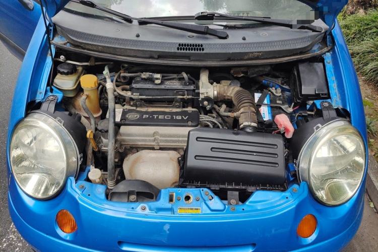 Used Baojun Lechi 2012 Revised Version 1.2L Manual Sports Edition Superior Type Engine Bay