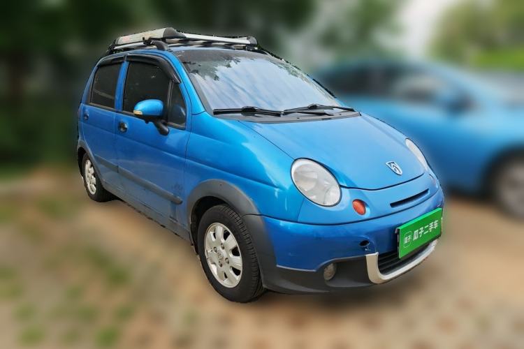 Used Baojun Lechi 2012 1.2L Manual Sport Edition Dynamic Model Front Right 45 Deg