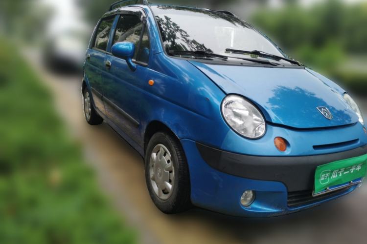 Used Baojun Lechi 2012 Revised 1.0L Manual P-TEC Standard Edition Front Right 45 Deg
