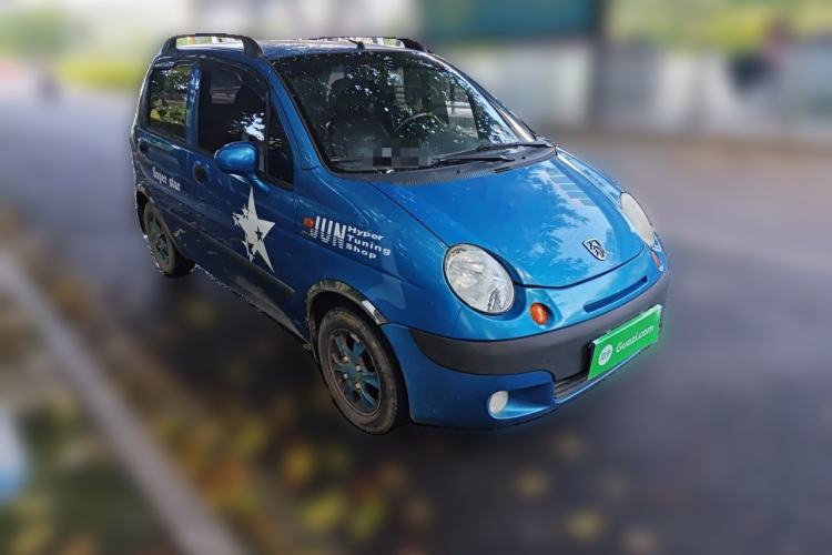 Used Baojun Lechi 2012 Revised 1.0L Manual P-TEC Standard Edition Front Right 45 Deg
