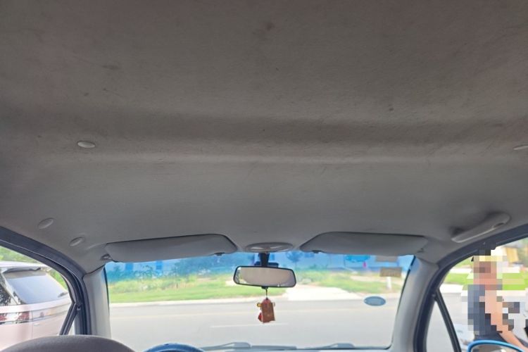 Used Baojun Lechi 2012 Revised 1.0L Manual P-TEC Standard Edition Headliner