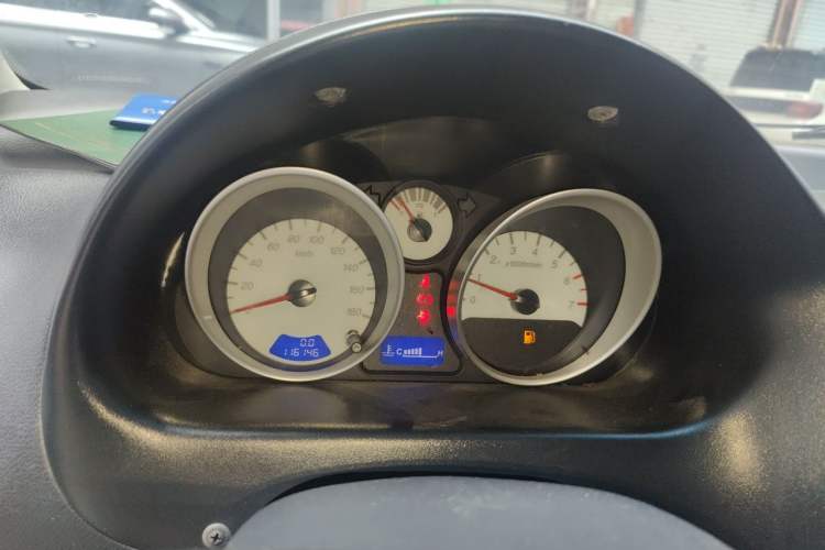 Used Baojun Lechi 2012 1.2L Manual Sports Edition Superior Model Instrument Cluster