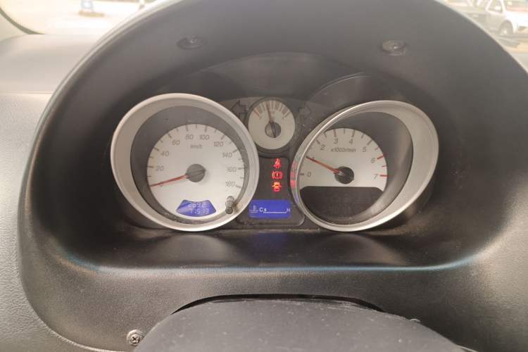 Used Baojun Lechi 2012 1.2L Manual Sports Edition Superior Model Instrument Cluster