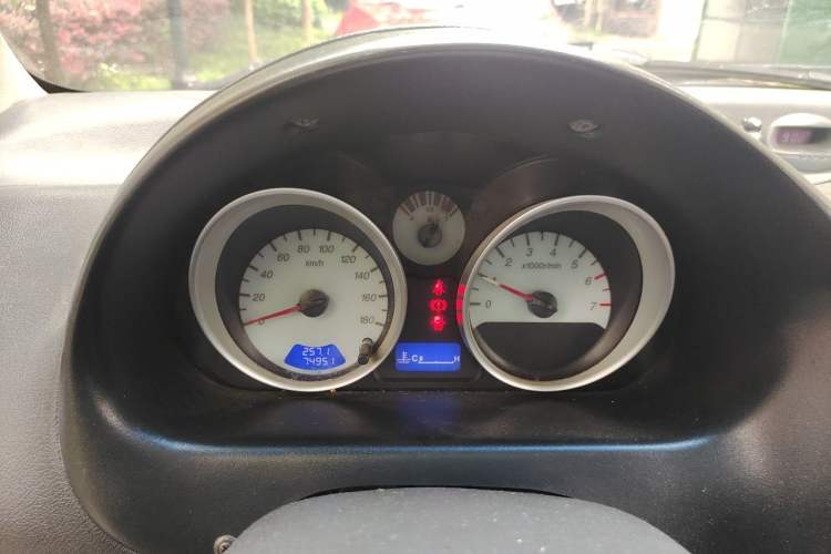 Used Baojun Lechi 2012 Revised Version 1.2L Manual Sports Edition Superior Type Instrument Cluster