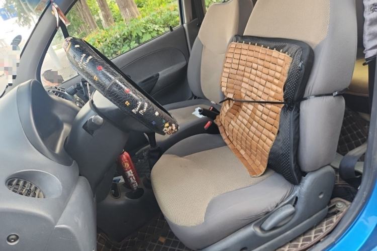 Used Baojun Lechi 2012 Revised 1.0L Manual P-TEC Standard Edition Left Front Seat