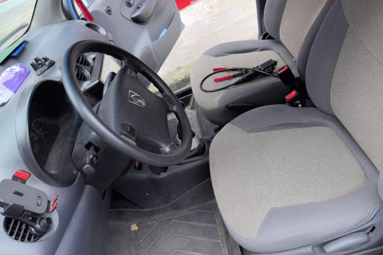 Used Baojun Lechi 2012 Revised 1.0L Manual P-TEC Standard Edition Left Front Seat