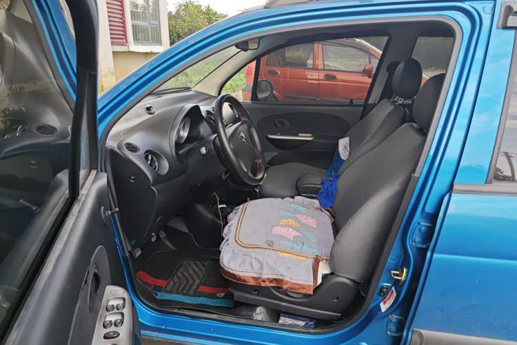 Used Baojun Lechi 2012 1.2L Manual Sport Edition Dynamic Model Left Front Seat